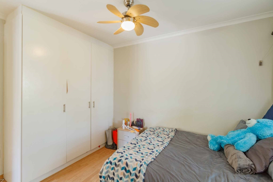 To Let 2 Bedroom Property for Rent in Rondebosch Western Cape